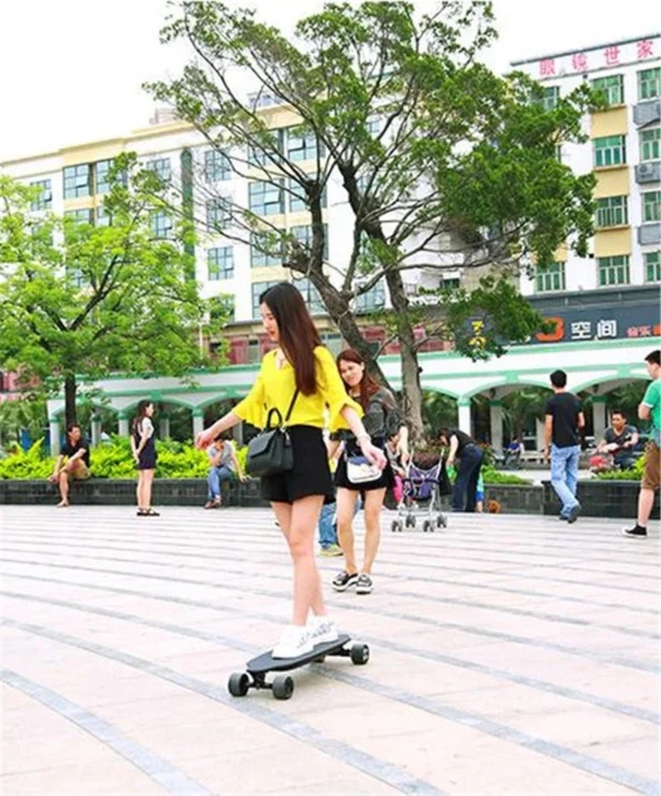 Patinete eléctrico Daibot para adultos, patinetes eléctricos de 4 ruedas, 40 KM/H, Motor de doble cubo, monopatín eléctrico remoto Longboard - Imagen 6
