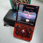 Consola de juegos R36MAX 64GB 128GB 18000+GAMES Sistema Linux 4.0 pulgadas K36 vs R36S Reproductor de vídeo de bolsillo de 3,5 pulgadas No requiere descarga